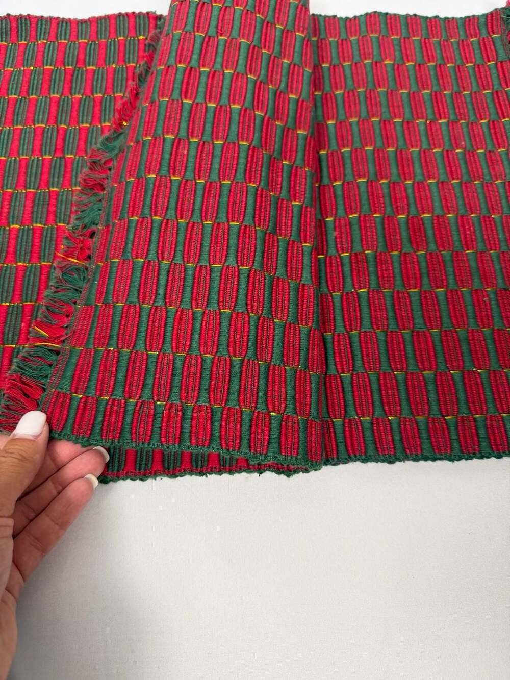 Red and Green Woven Fringed Christmas Placemats Set of 4 - Picture 2 of 6